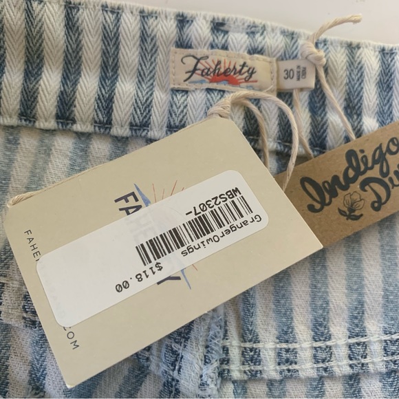 NWT Faherty Blue White Stripe Shorts Size 30 - Picture 7 of 7